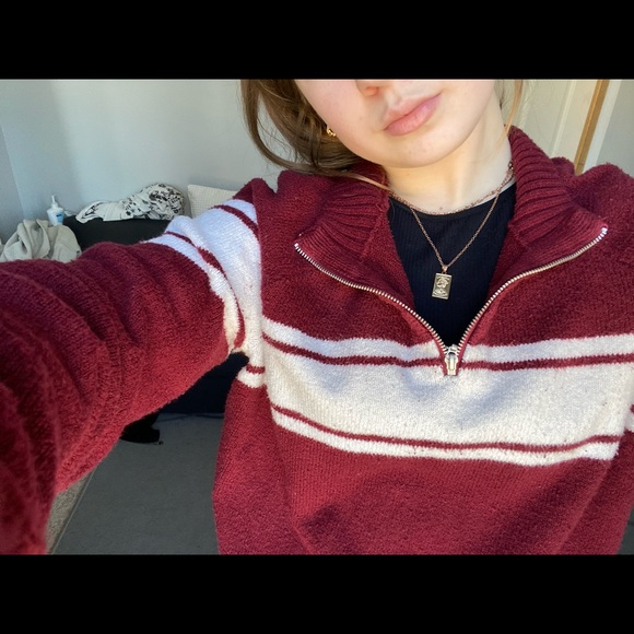 Hollister Red and White Zip-Ip Sweater - Picture 8 of 12